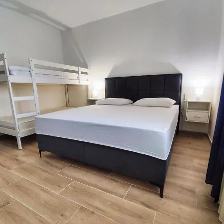 House Rose With Garden And Pool * Ljubac (Zadar)