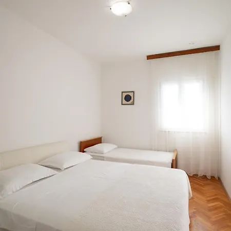 بيت للعطل House Rose With Garden And Pool *