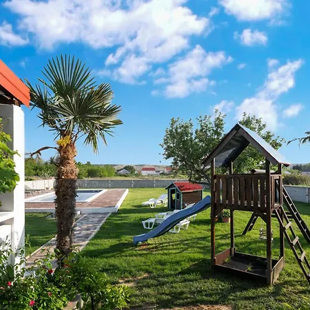 House Rose With Garden And Pool * Ljubac (Zadar)